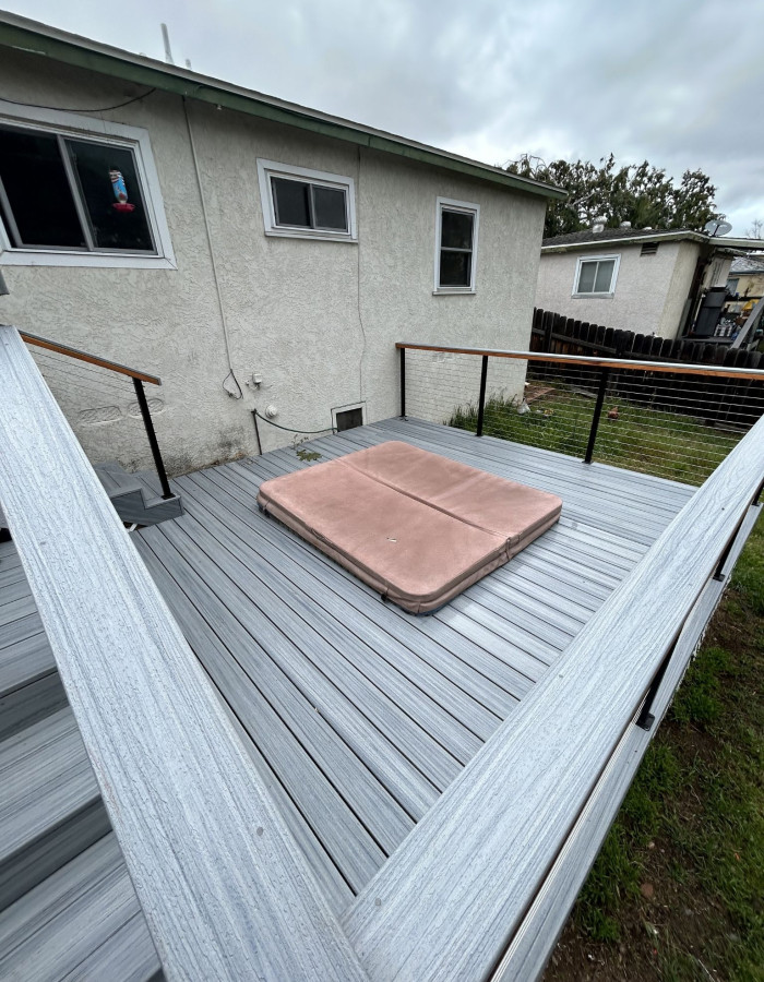Loma Alta deck 1