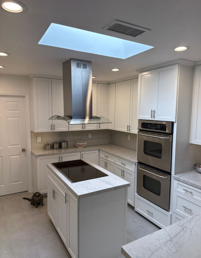Loren Dr Kitchen 12